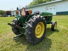 John Deere 2255