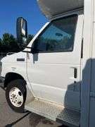 2016 Ford E450 Super Duty