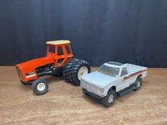 (2) 1/16 AC 7080 + Pickup Ertl