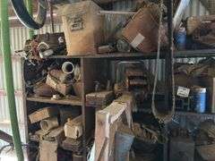 Contents Upper and Lower East Loft - Machine Shed