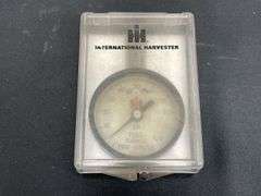 IH Tire Pressure Gauge