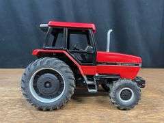 1/16 Case-IH Maxxum 5130 Kansas City NIB Ertl
