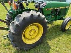 John Deere 2255