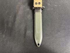 Reproduction (?) US Camillus M4 Bayonet w/Modern Production Scabbard