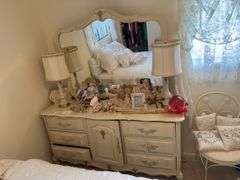 White Vintage Dresser