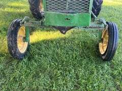 John Deere Model LA