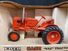 1/16 Case VAC NIB Ertl