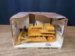1/16 Case 1450B Dozer NIB Ertl