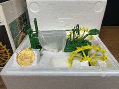 1/16 John Deere A Precision NIB Ertl