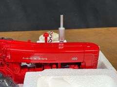 1/16 Farmall 400 Precision NIB Ertl
