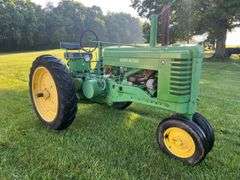 John Deere Late Styled Model A