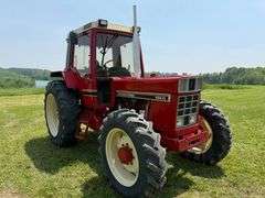 IH 956 XL MFWD