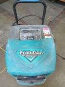 (1) Dri-eaz Evolution LRG Dehumidifier