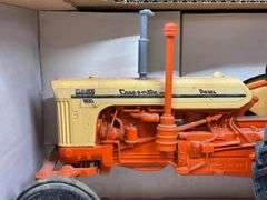 1/16 Case 800 Special Edition NIB Ertl
