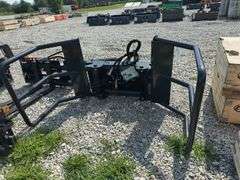 Skid Steer Bale Squeeze