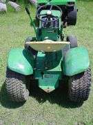 1967 John Deere 112 Round Fender