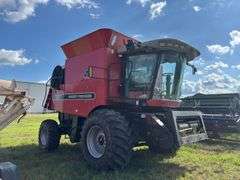 Massey Ferguson 9790 Combine - 4x4
