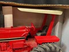 1/16 IH 1066 NIB Ertl