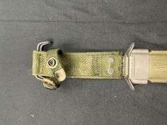 US Camillus M4 Bayonet w/M8A1 Scabbard