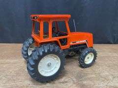 1/16 AC 8010 1982 Reno Ertl