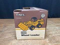 1/16 Case W30 Wheel Loader NIB Ertl