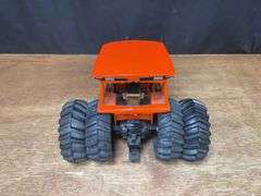 1/16 AC 8030 1982 Reno Ertl