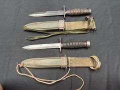 (2)-US M4 Bayonets w/M8 Scabbards