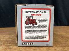 1/16 IH 1066 NIB Ertl