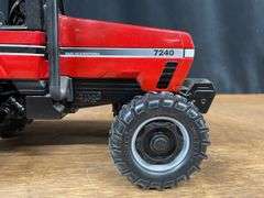 1/16 Case-IH Magnum 7240 1994 Farm Show NIB Ertl