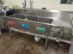 3 Bay Stainless Sink - 7.5 Ft x 2 Ft