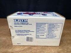 1/16 Farmall 350 1993 michigan FFA NIB Ertl