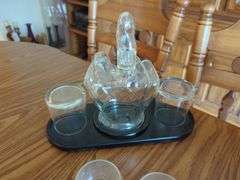 Table Top Contents - Glassware/Decanter/Trays