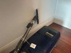 Kenmore Whispertone 200 Vaccuum