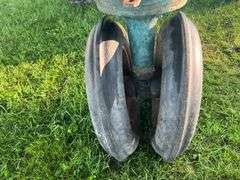 Oliver 77 Row Crop Gas