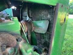 John Deere Model LA