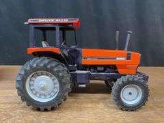 1/16 Deutz-Allis 9150 Collector NIB Ertl