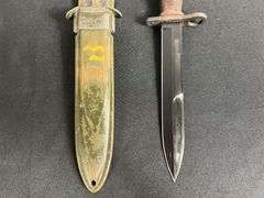 US Camillus M4 Bayonet w/M8 Scabbard