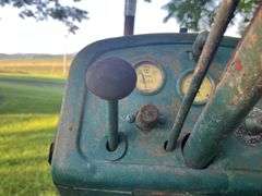 Oliver 77 Row Crop Gas