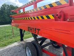 Three-Sided Telescopic Mobile Loading Ramp