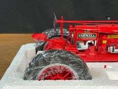 1/16 Farmall F20 Precision NIB Ertl