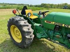 John Deere 2255