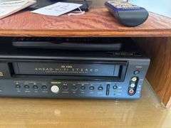 2017 Samsung TV and Symphonic Cassette Recorder & DVD/CD player