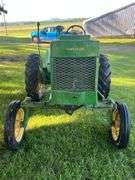 John Deere Model LA