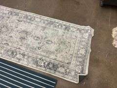 2 Decorative Rugs Blue & White