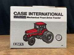 1/16 Case-IH Magnum 7150 Special Edition NIB Ertl