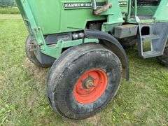 Low Hour Fendt 306LS with Loader