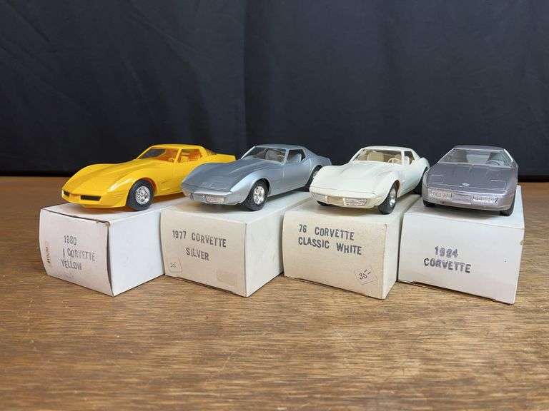 (4) Corvette Cars NIB image