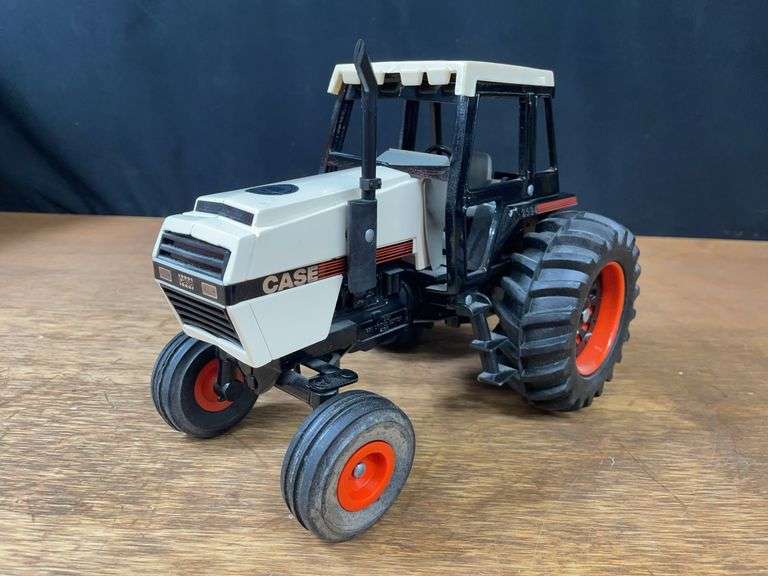 1/16 Case 2594 Collector Ertl image
