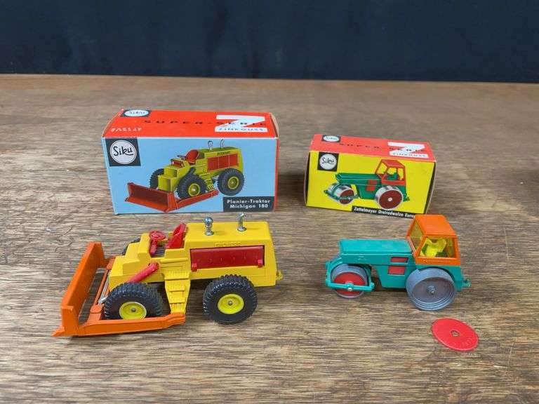 (2) Roller + Tractor Dozer NIB Siku image