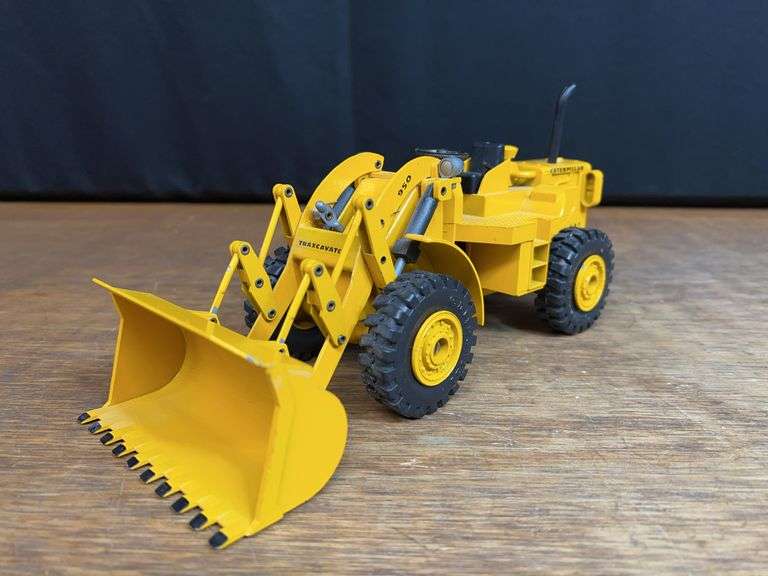 1/25 Caterpillar 950 Wheel Loader Strenco image